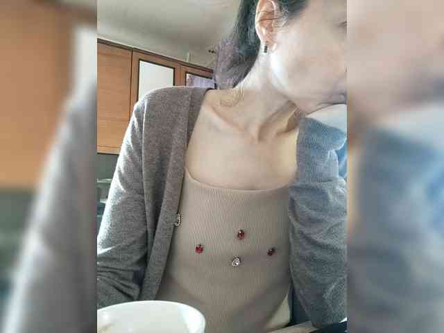 Viviennn webcam