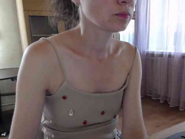 Millie webcam