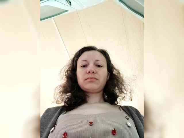 Viviennn webcam