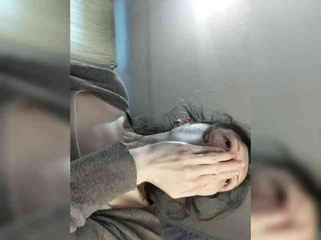 Viviennn webcam