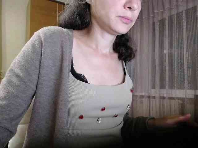 Millie webcam