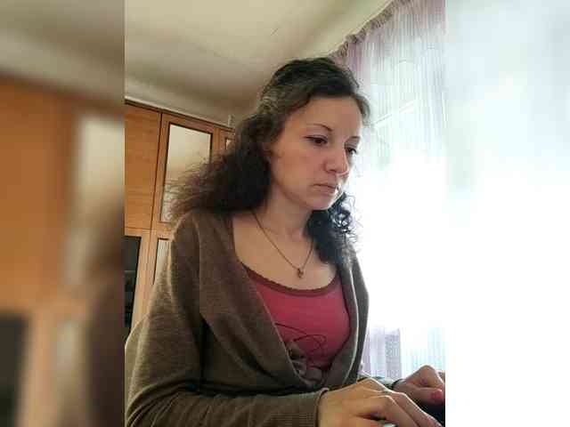 Viviennn webcam