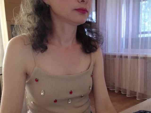 Millie webcam