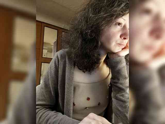 Viviennn webcam