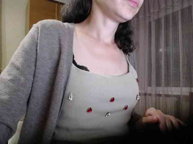 Millie webcam