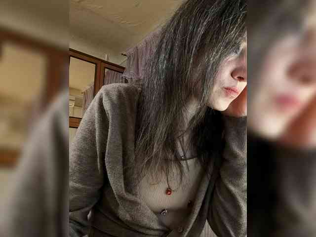 Viviennn webcam