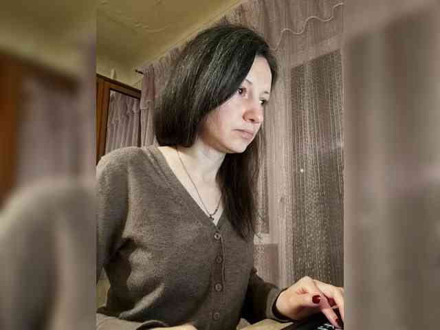 Viviennn webcam