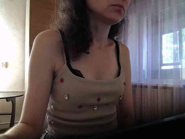 Millie webcam