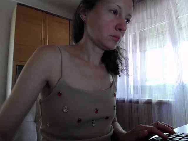 Millie webcam