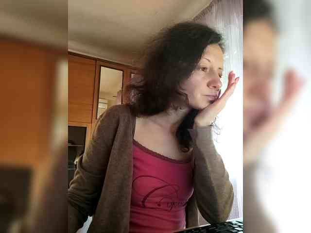Viviennn webcam
