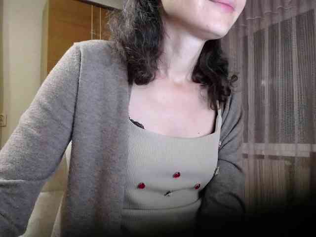 Millie webcam