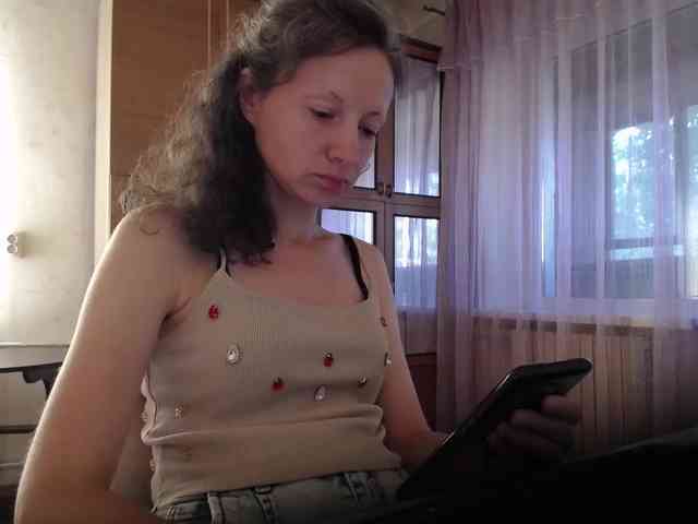 Millie webcam