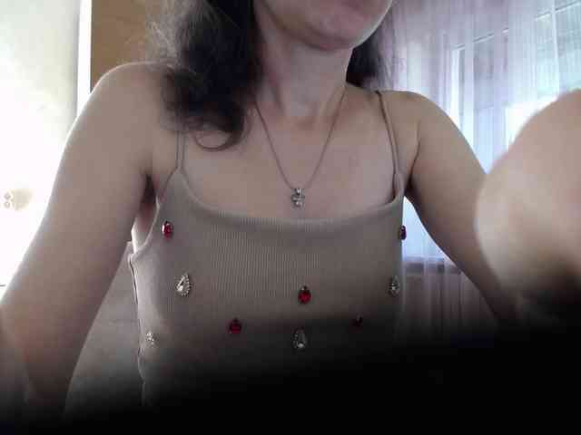 Millie webcam