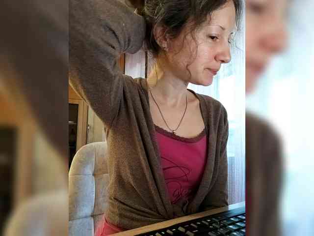 Viviennn webcam