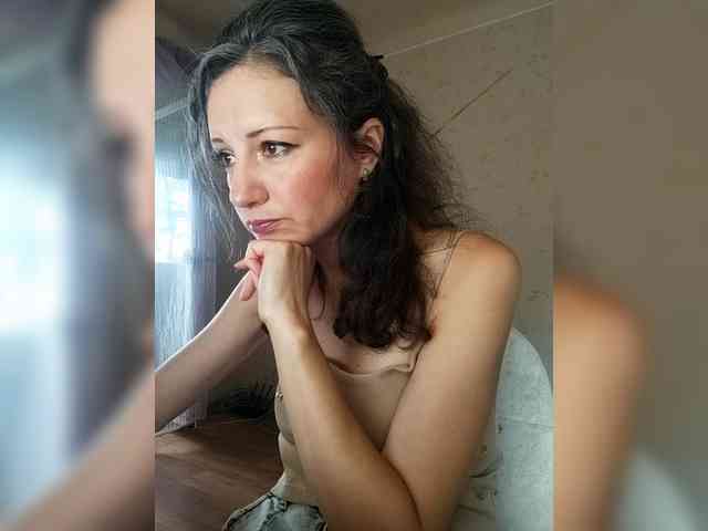 Millie webcam