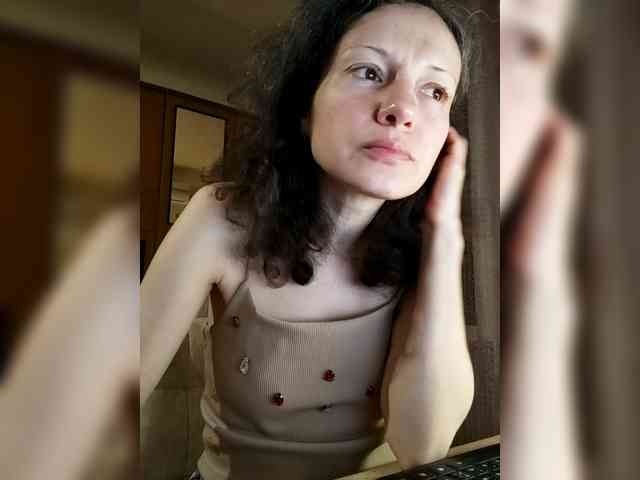 Viviennn webcam