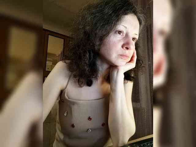 Viviennn webcam