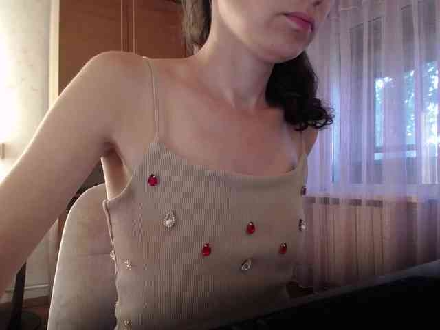 Millie webcam