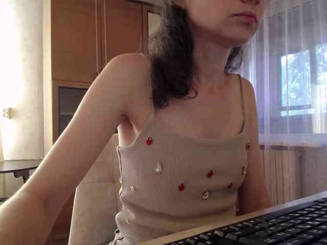 Millie webcam
