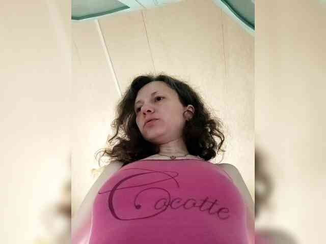 Viviennn webcam