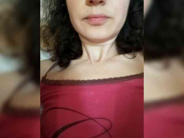 Viviennn webcam