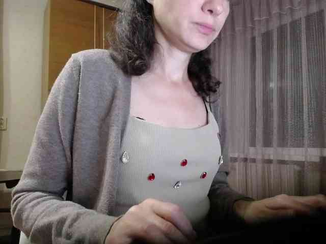 Millie webcam