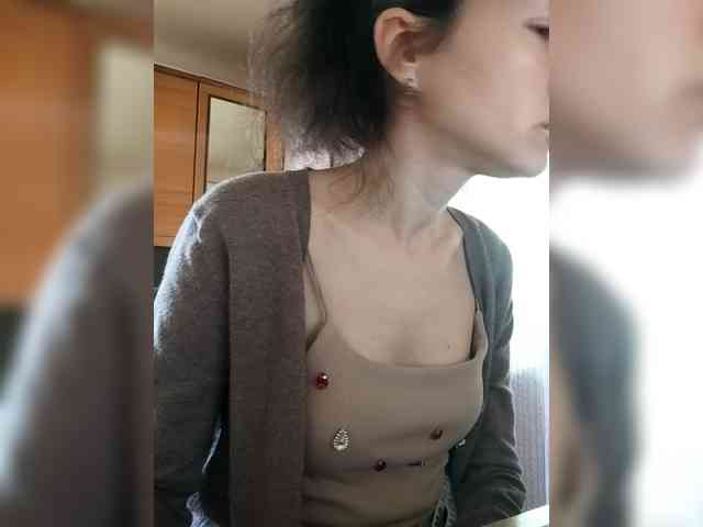 Viviennn webcam