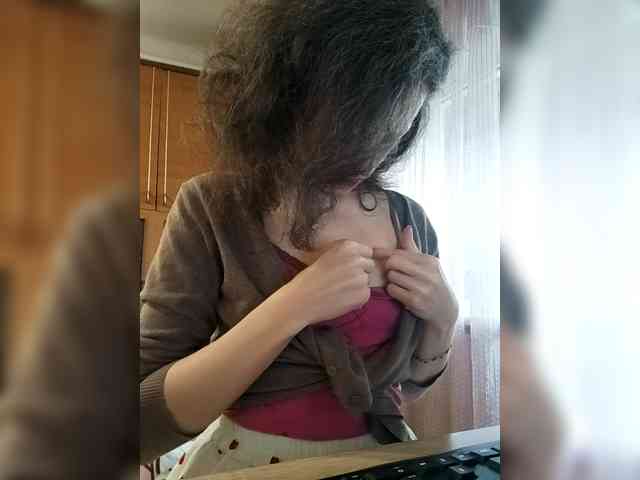 Viviennn webcam