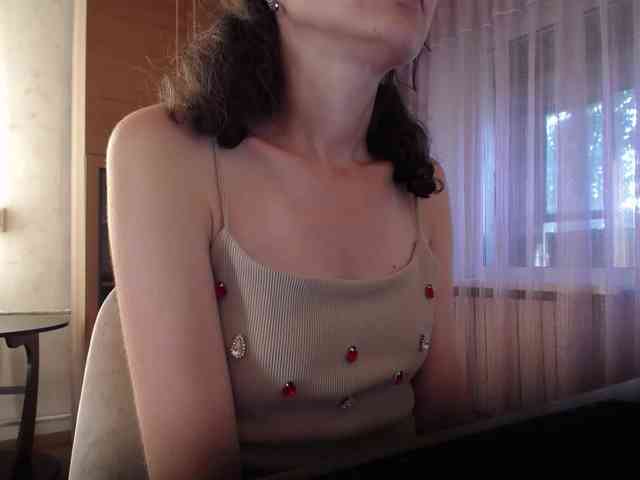 Millie webcam