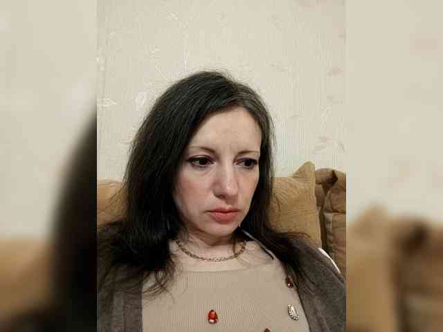 Модель: Viviennn