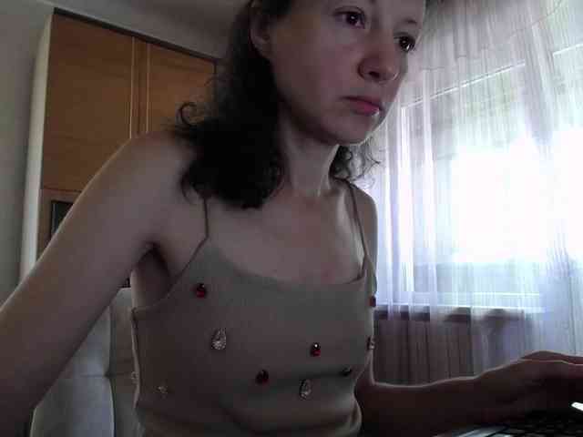 Millie webcam