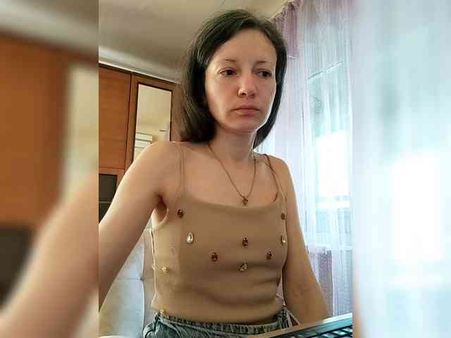 Viviennn webcam