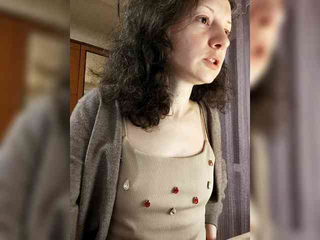 Viviennn webcam