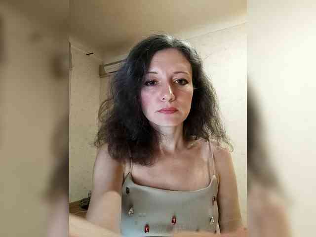 Millie webcam