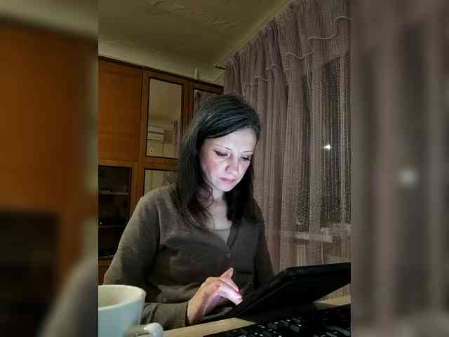 Viviennn webcam