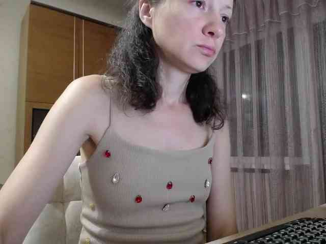 Millie webcam