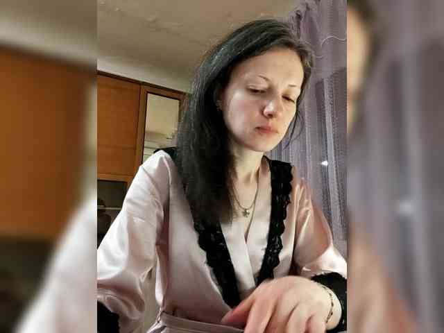 Viviennn webcam