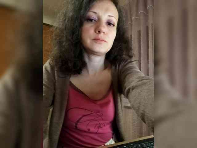 Viviennn webcam