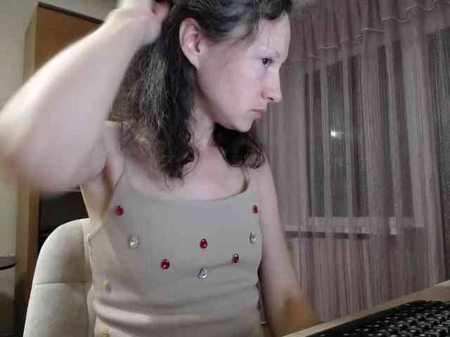 Millie webcam