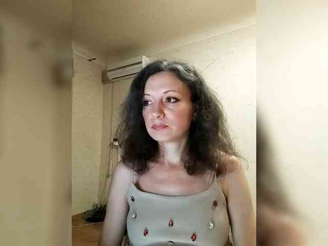 Millie webcam
