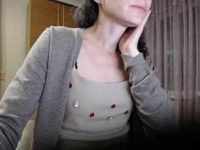 Millie webcam