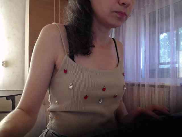 Millie webcam