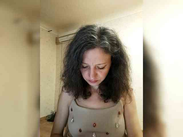 Millie webcam