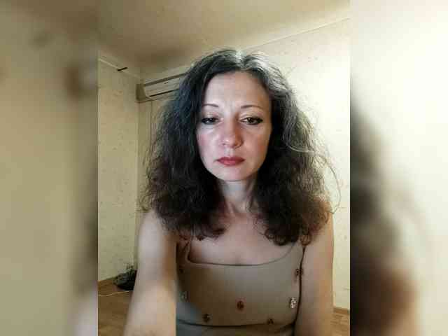 Millie webcam