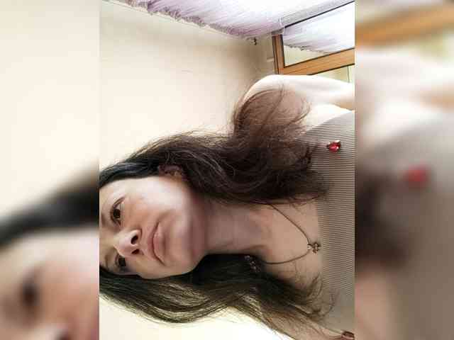 Viviennn webcam