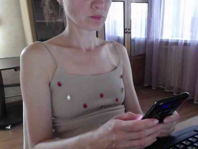 Millie webcam