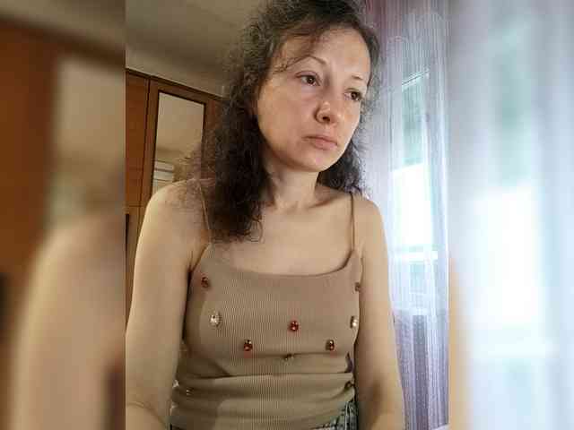 Viviennn webcam