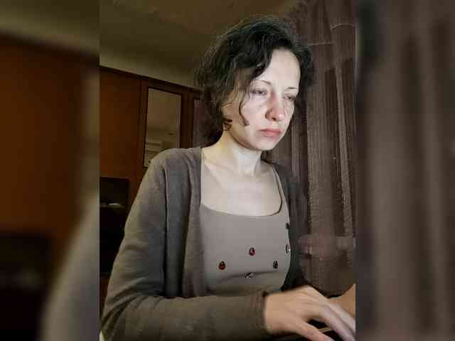 Viviennn webcam