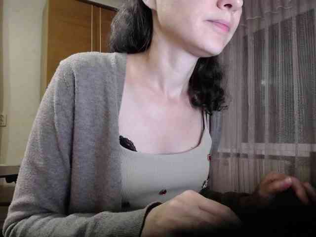 Millie webcam