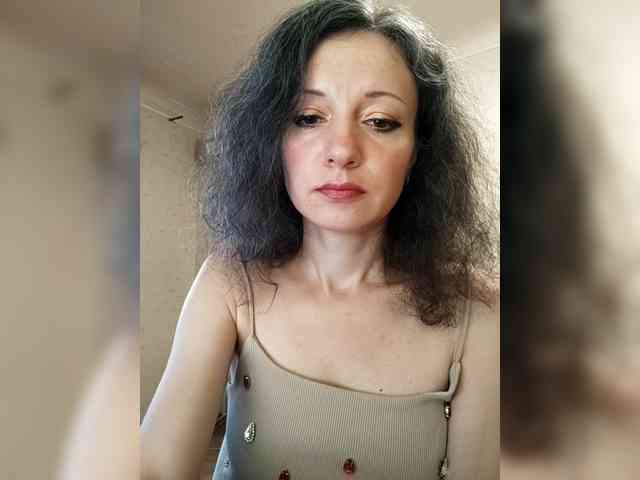 Millie webcam
